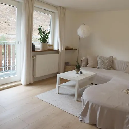 Gæstehus Zur Rose 3*