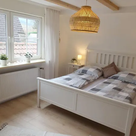 Zur Rose Pensjonat 3*