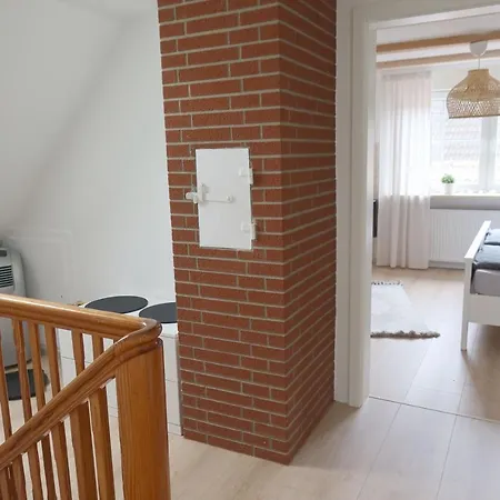 Zur Rose Gæstehus 3*